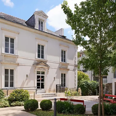 Aparthotel Adagio Access Nantes Viarme-3